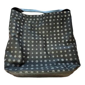 EUC Lululemon Large Tote Bag/Workout Bag Polka Dot Snap Closure Room For Laptop